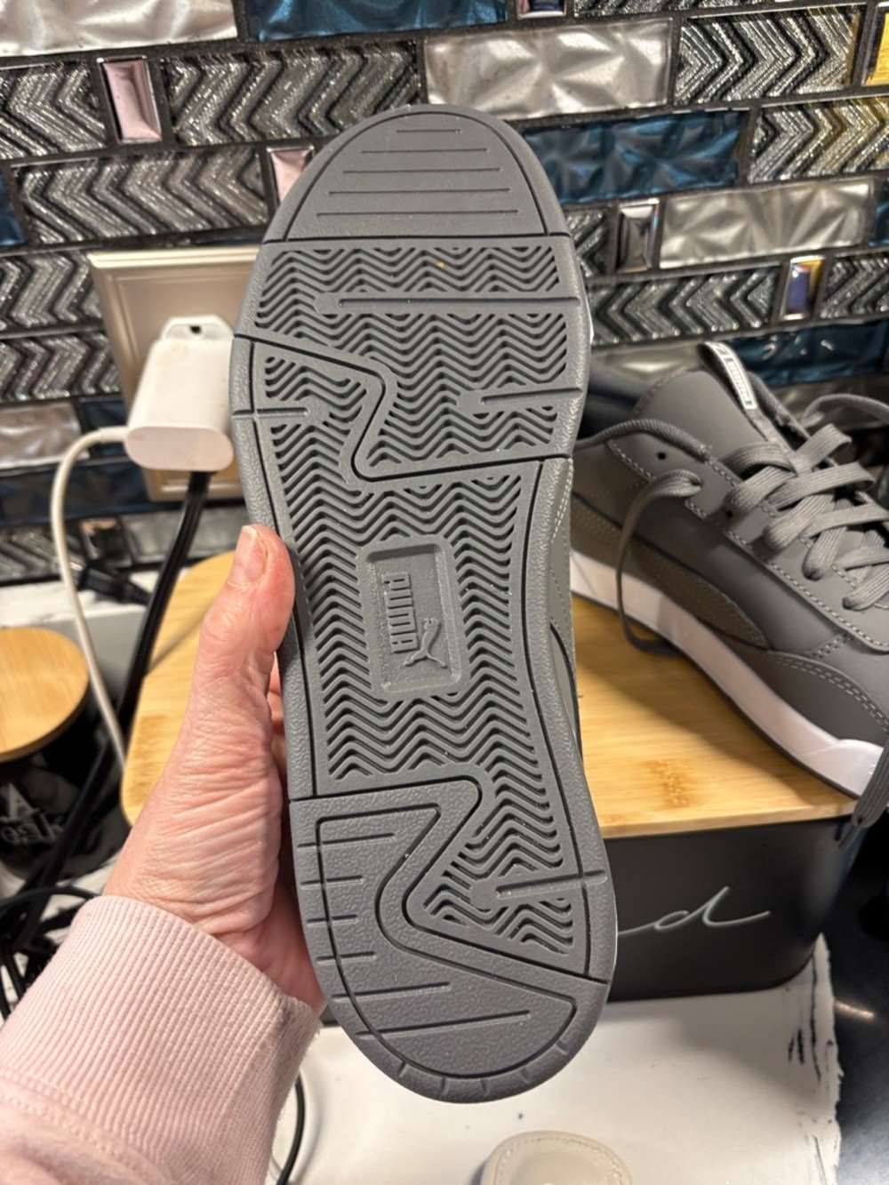 Puma Men's Gray Low-Top Sneakers with White Sole - Picture 3 of 4